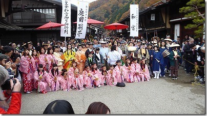 奈良井宿での皇女和宮の行列の集合写真